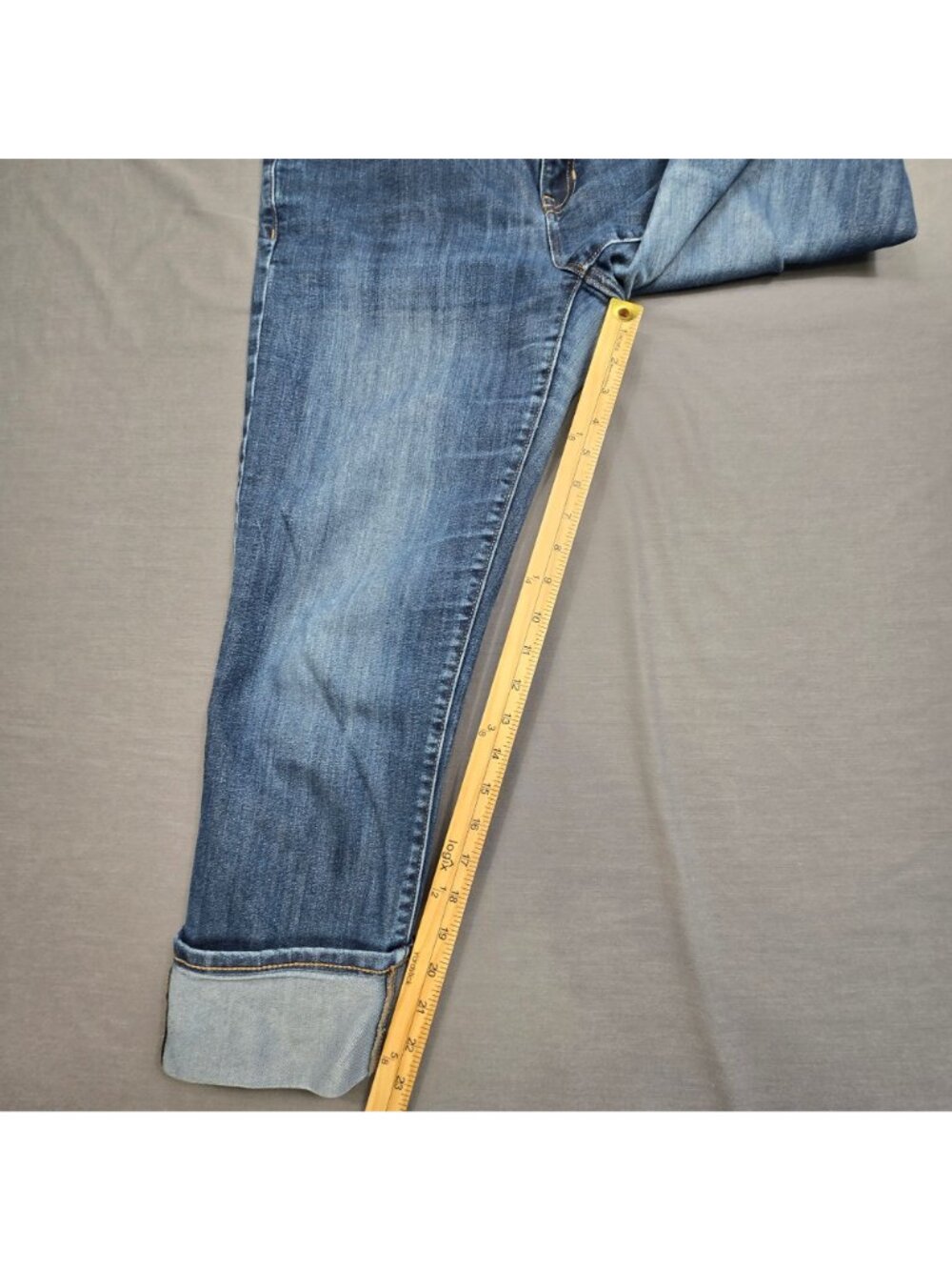 Gap Womens Straight Cuff Jeans Size 14/32 Regular Light Wash Denim Stretch - Picture 5 of 7